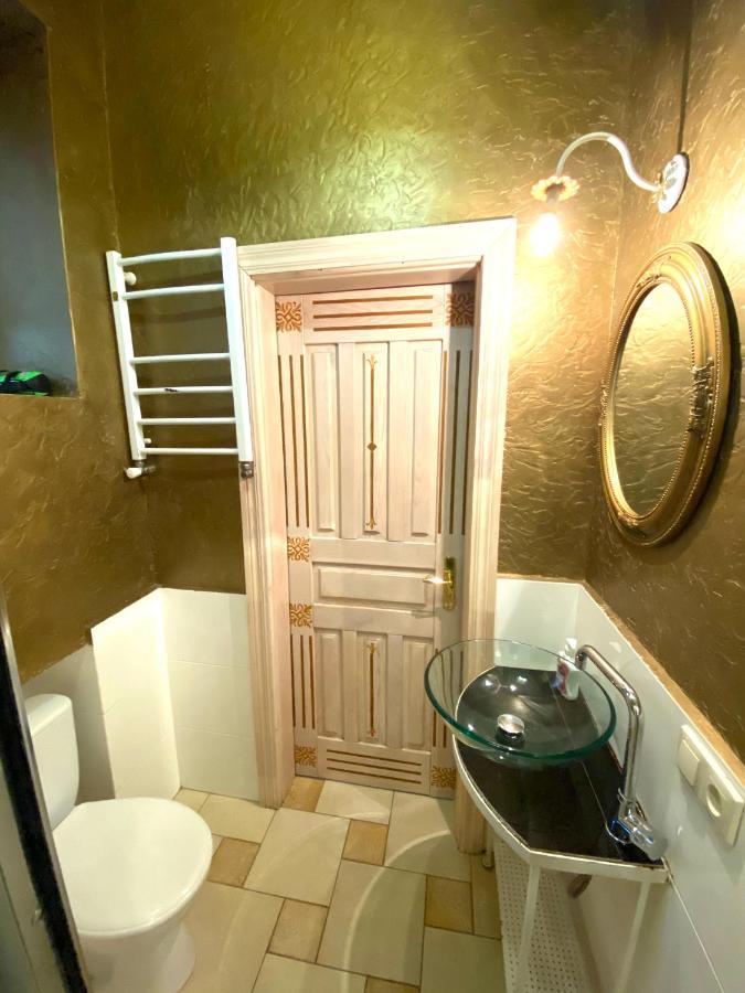 Квартира В Центрі На Вулиці Валова 21 Lviv Exterior photo