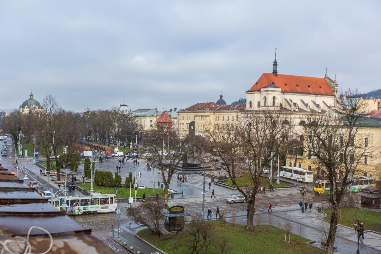 Квартира В Центрі На Вулиці Валова 21 Lviv Exterior photo